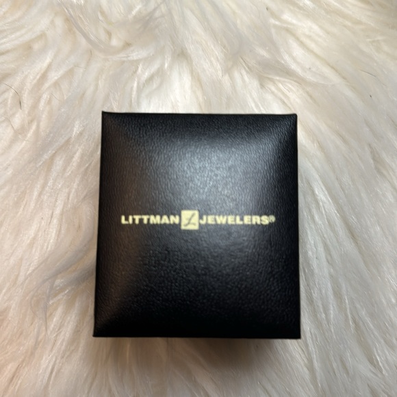 Littman Jewelers DISNEY Minnie Mouse Rainbow Stud Earrings - Sterling Silver - Picture 4 of 6